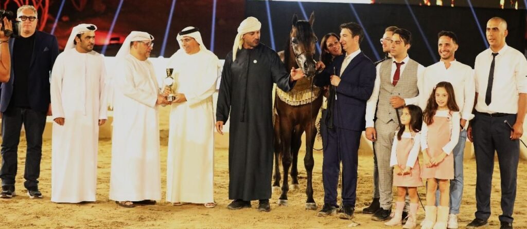 مربط دبي يرفع سقف إنجازاته الذهبية بثلاثية وسيف الفجيرة الذهبي